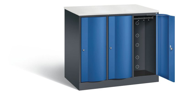 C+P XL-Schließfachschrank Resisto, H1077xB1148xT640mm, Farbe: Schwarzgrau / Enzianblau, 8271-373 S10030
