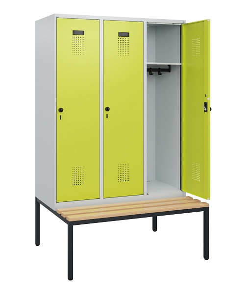 C+P Spind Evolo PLUS, 3 Abteile, 1950x1200x815mm, 7035/0024, Drehriegel, Sitzfläche Buche-Hartholz, Sitzbank, 0490505-32 S10015