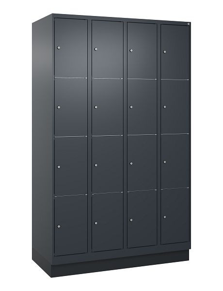 C+P Schließfachschrank Classic PLUS, Sockel, 4 Abteile mit je 4 Fächern, 1950x1200x500mm, 7016/7016, 080020-404 S10015