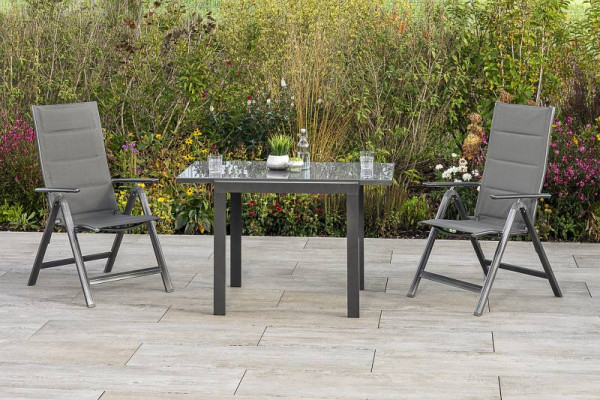Merxx Taviano Set 3-teilig, 2 Klappsessel, Rückenlehne 5-fach verstellbar, gepadded, 1 Balkonausziehtisch 80 (120) x 70 cm, graphit/grau, 50569-207