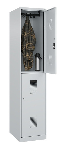 C+P Doppelstöckiger Spind Evolo PLUS, 2 Fächer, 1850x400x500mm, 7035/7035, Zylinderschloss, 049300-12 S10040