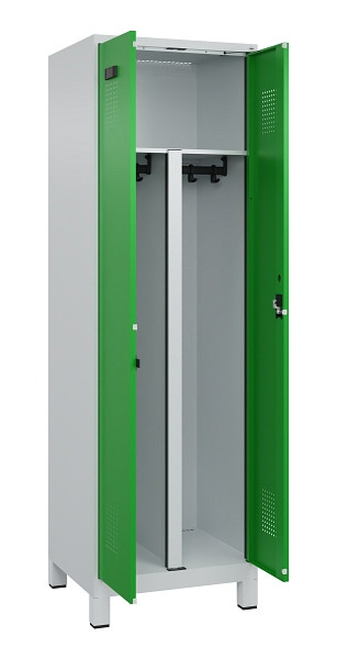 C+P PSA Schwarz-Weiß-Spind Evolo PLUS, mit Füßen, 2 Abteile, 1950x600x500mm, 70, Frontfarbe RAL 6037 Reingrün, Zylinderschloss, 049012-20P S10038