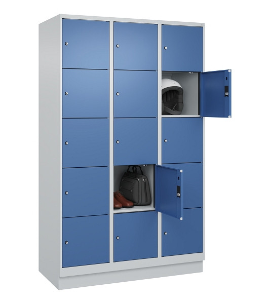 C+P Schließfachschrank Evolo PLUS, mit Sockel, 15 Fächer, 1950x1200x500mm, 7035/5023 Fernblau, 049020-325 S10008