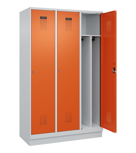 C+P Spind Evolo PLUS, mit Sockel, 3 Abteile, 1950x1200x500mm, 7035/2004, Verschluss Zylinderschloss, 049020-32F S10029