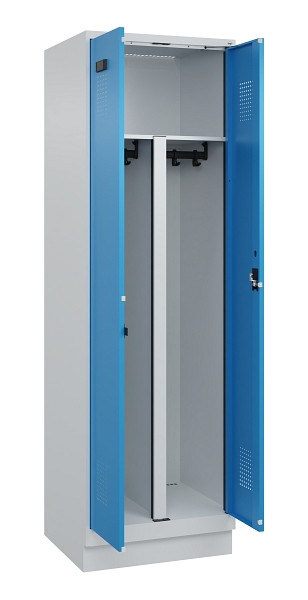 C+P PSA Schwarz-Weiß-Spind Evolo PLUS, mit Sockel, 2 Abteile, 1950x600x500mm, 70, Frontfarbe RAL 5012 Lichtblau, Zylinderschloss, 049022-20P S10034