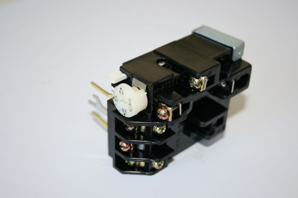 ELMAG Motorschutzrelais Nr. 91 für HY 230-4, Type TH-12, 2, 8-4, 2A, 9709176