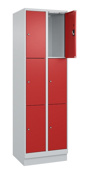 C+P Schließfachschrank Evolo PLUS, mit Sockel, 6 Fächer, 1950x600x500mm, 7035/30, Frontfarbe RAL 3000 feuerrot, 049020-203 S10003
