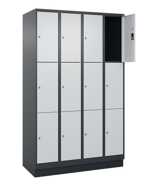C+P Schließfachschrank Evolo PLUS, mit Sockel, 12 Fächer, 1950x1200x500mm, 7016/7035 Lichtgrau, Abteile 4, Abteilbreite 300 mm, 049020-403 S10017