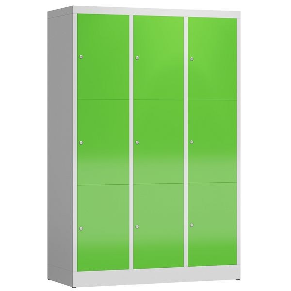 Lüllmann ClassiX Schließfachschrank, 3 Abteile à 3 Fächer, 1800 x 1185 x 500 mm, lichtgrau/gelbgrün, X-523335