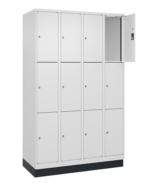 C+P Schließfachschrank Evolo PLUS, mit Sockel, 12 Fächer, 1950x1200x500mm, 9016/9016 Verkehrsweiß, Abteile 4, Abteilbreite 300 mm, 049020-403 S10020
