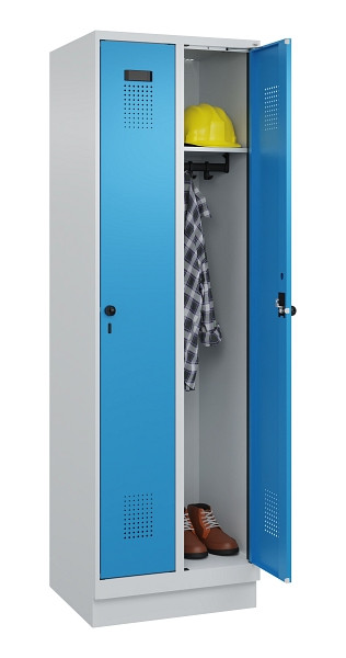 C+P Spind Evolo PLUS, mit Sockel, 2 Abteile, 1950x600x500mm, 7035/5012, Verschluss Drehriegel, Ablageböden 2, 049020-20 S10007