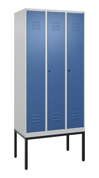 C+P Umkleidespind Classic PLUS mit Mitteltrennwand, Gestell, 3 Abteile, 2120x900x500mm, 7035/5023, Zylinderschlösser, 0800307-30F S10020