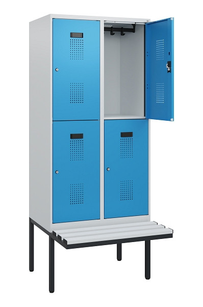 C+P Doppelstock-Spind Evolo PLUS, Bank, 4 Fächer, 1950x800x815mm, 7035/5012, Zylinderschloss, Sitzfläche Kunststoff, 0493405-22 S10142