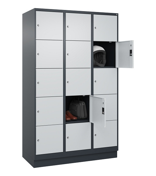 C+P Schließfachschrank Evolo PLUS, mit Sockel, 15 Fächer, 1950x1200x500mm, 7016/7035 Lichtgrau, 049020-325 S10017