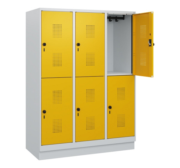 C+P Doppelstöckiger Spind Evolo PLUS, Sockel, 6 Fächer, 1630x1200x500mm, 7035/10, Frontfarbe RAL 1004 Goldgelb, Drehriegel, 0493205-32 S10000