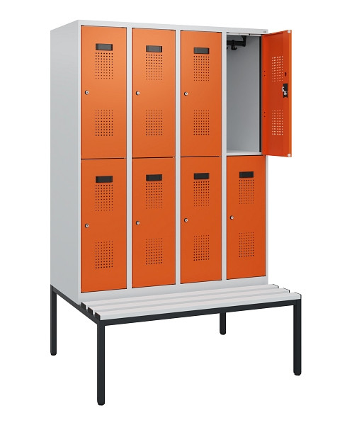 C+P Doppelstöckiger Spind Evolo PLUS, Bank, 8 Fächer, 1950x1200x815mm, 7035/2004, Zylinderschloss, Sitzfläche Kunststoff, Sitzbank, 0493505-40 S10137