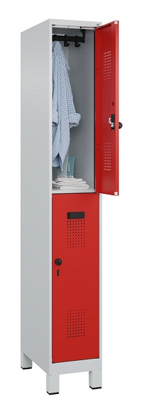 C+P Doppelstöckiger Spind Evolo PLUS, mit Füßen, 2 Fächer, 1950x300x500mm, 7035, Frontfarbe RAL 3020 Verkehrsrot, Drehriegel, 049310-10 S10005