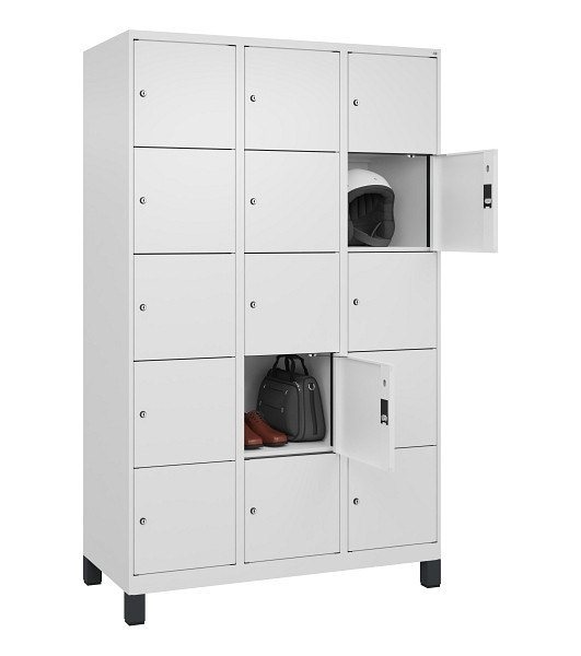 C+P Schließfachschrank Evolo PLUS, mit Füßen, 15 Fächer, 1950x1200x500mm, 9016/9016 Verkehrsweiß, 049010-325 S10020