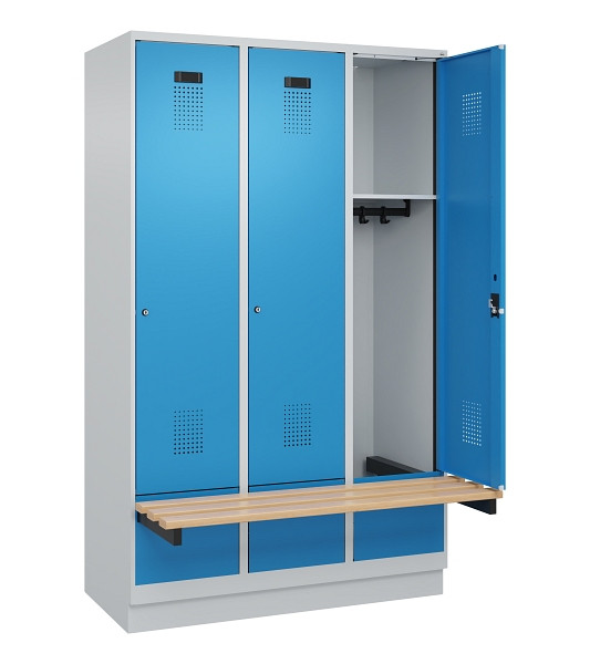 C+P Spind Evolo PLUS, 3 Abteile, 1950x1200x815mm, 7035/5012, Zylinderschloss, Sitzfläche Holz, mit Sockel, 049040-32 S10034