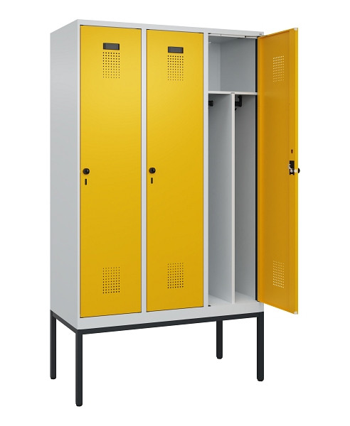 C+P Spind Evolo PLUS, Gestell, 3 Abteile, 2120x1200x500mm, 7035/1004, Verschluss Drehriegel, 0490307-32F S10000