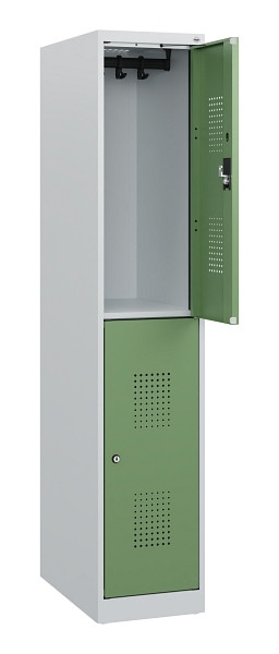 C+P Doppelstöckiger Spind Evolo PLUS, 2 Fächer, 1530x300x500mm, 7035/6011, Zylinderschloss, 0493005-10 S10036