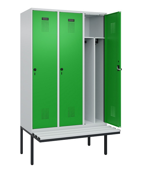 C+P Spind Evolo PLUS, 3 Abteile, 2120x1200x815mm, 7035/6037, Haken 4, Drehriegel, Sitzfläche Kunststoff, Trennwand, 0490407-32F S10065