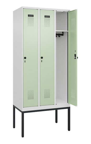C+P Spind Evolo PLUS, Gestell, 3 Abteile, 2120x900x500mm, 9016/6019, Verschluss Drehriegel, Ablageböden 3, 0490307-30 S10019