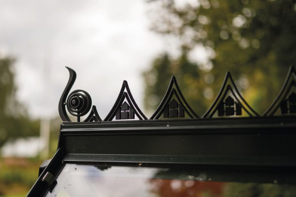 Halls Dachfirstverzierung - ICON 6, 4.9 m², HR01957