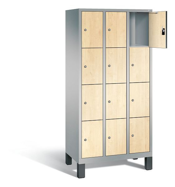 C+P Schließfachschrank Evolo, H1850xB900xT500mm, Farbe: Weißaluminium / Dekor Donau-Ahorn, Dekortür, 48010-304 S10238