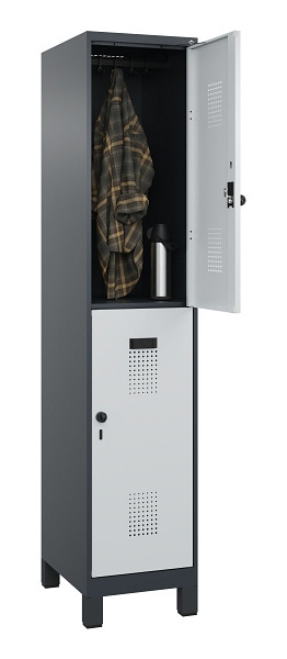 C+P Doppelstöckiger Spind Evolo PLUS, mit Füßen, 2 Fächer, 1950x400x500mm, 7016, Frontfarbe RAL 7035 Lichtgrau, Drehriegel, 049310-12 S10017