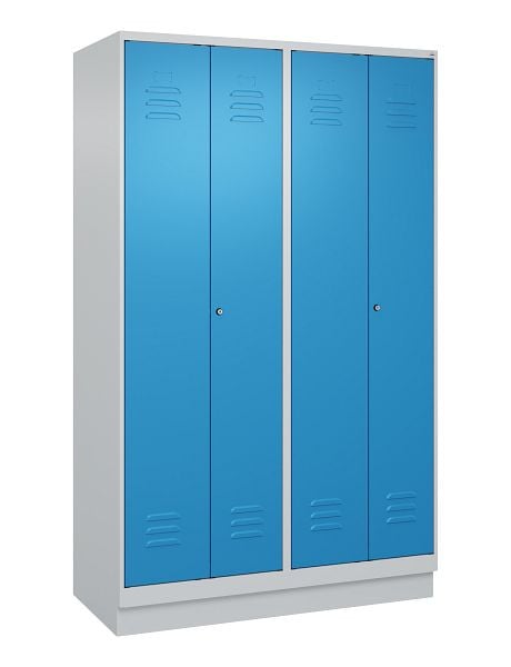 C+P Umkleidespind Classic PLUS SW, Sockel, 4 Abteile, 1950x1200x500mm, 7035/5012, Zylinderschlösser, 080022-40 S10019