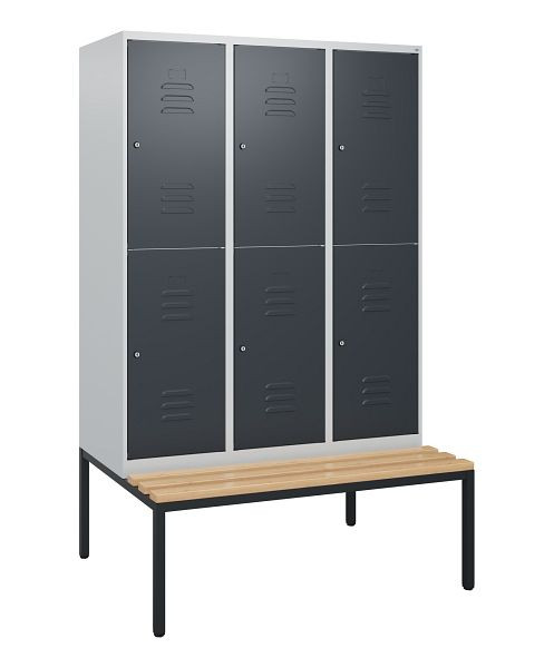 C+P Doppelstöckiger Spind Classic PLUS, 3 Abteile, 1950x1200x815mm, 7035/7016, Zylinderschlösser, Buche-Sitzleisten, Sitzbank, 0803505-32 S10038