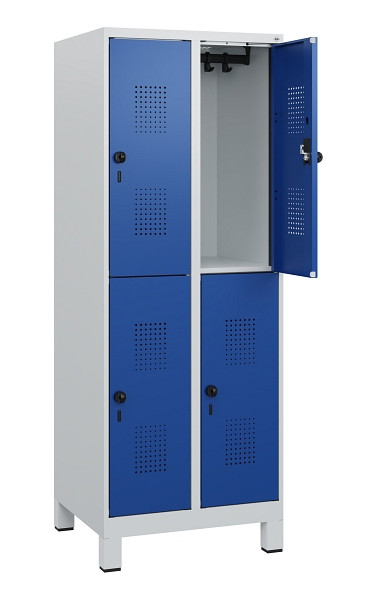 C+P Doppelstöckiger Spind Evolo PLUS, Füße, 4 Fächer, 1630x600x500mm, 7035/5010, Drehriegel, 0493105-20 S10006