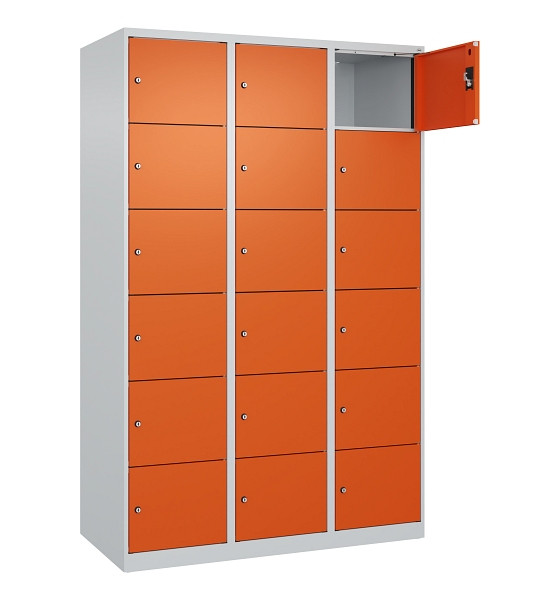 C+P Schließfachschrank Evolo PLUS, 18 Fächer, 1850x1200x500mm, 7035/2004, 049000-326 S10002