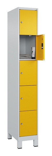 C+P Schließfachschrank Evolo PLUS, mit Füßen, 5 Fächer, 1950x300x500mm, 7035/10, Frontfarbe RAL 1004 Goldgelb, 049010-105 S10000