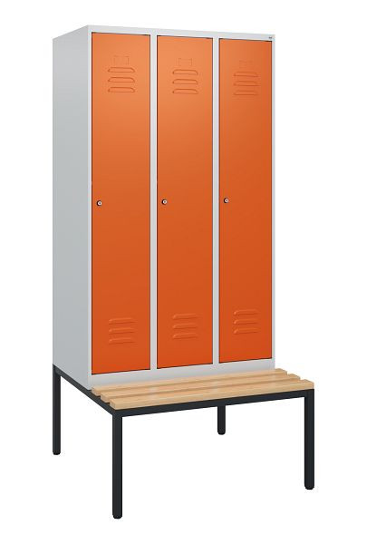 C+P Umkleidespind Classic PLUS, mit untergebauter Sitzbank, 3 Abteile, 1950x900x815mm, 7035/2004, Zylinderschlösser, Buche-Sitzleisten, 0800505-30 S10061