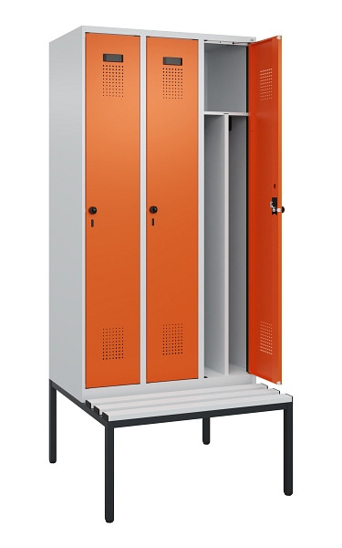 C+P Spind Evolo PLUS, 3 Abteile, 2120x900x815mm, 7035/2004, Haken 4, Drehriegel, Sitzfläche Kunststoff, Sitzbank, 0490507-30F S10056