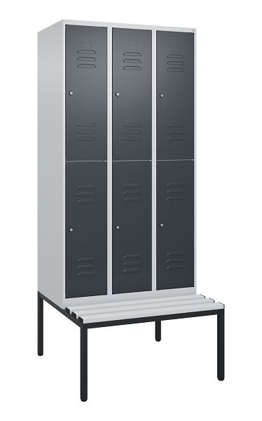 C+P Doppelstöckiger Spind Classic PLUS, 3 Abteile, 2120x900x815mm, 7035/7016, Zylinderschlösser, mit untergebauter Sitzbank, 0803507-30 S10023