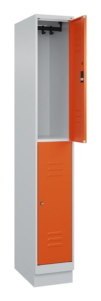 C+P Doppelstock-Spind Classic PLUS, Sockel, 1 Abteil, 1950x300x500mm, 7035/2004, 080320-10 S10063