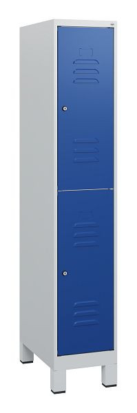 C+P Doppelstöckiger Spind Classic PLUS, Füße, 1630x300x500mm, 7035/5010, Zylinderschlösser, 0803105-10 S10033