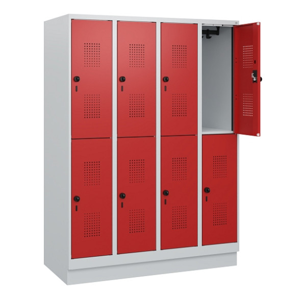 C+P Doppelstöckiger Spind Evolo PLUS, Sockel, 8 Fächer, 1630x1200x500mm, 7035/30, Frontfarbe RAL 3000 feuerrot, Drehriegel, 0493205-40 S10003