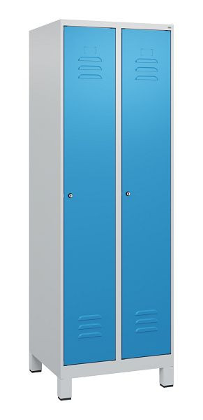 C+P Umkleidespind Classic PLUS, Füße, 2 Abteile, 1800x600x500mm, 7035/5012, Zylinderschlösser, 0800107-20 S10019