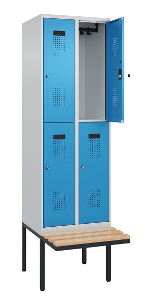 C+P Doppelstock-Spind Evolo PLUS, Bank, 4 Fächer, 2120x600x815mm, 7035/5012, Zylinderschloss, Sitzfläche Buche-Hartholz, 0493407-20 S10034