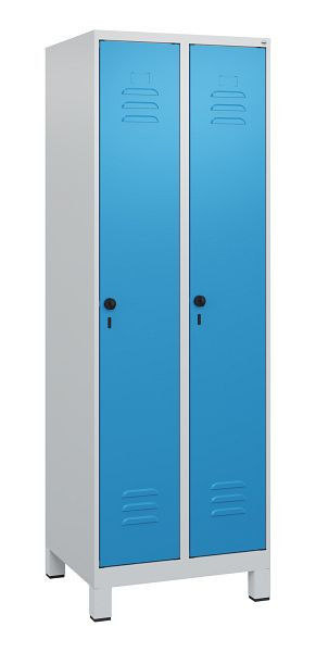 C+P Umkleidespind Classic PLUS mit Mitteltrennwand, Füße, 2 Abteile, 1800x600x500mm, 7035/5012, Drehriegel, 0800107-20F S10004