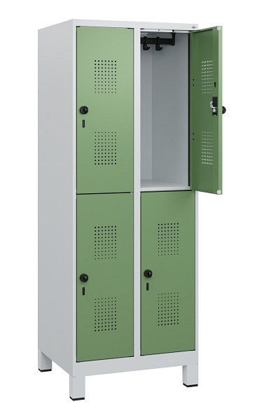 C+P Doppelstöckiger Spind Evolo PLUS, Füße, 4 Fächer, 1630x600x500mm, 7035/6011, Drehriegel, 0493105-20 S10010