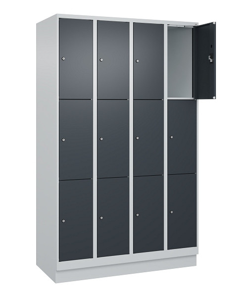 C+P Schließfachschrank Evolo PLUS, mit Sockel, 12 Fächer, 1950x1200x500mm, 7035/7016 Anthrazitgrau, Abteile 4, Abteilbreite 300 mm, 049020-403 S10012
