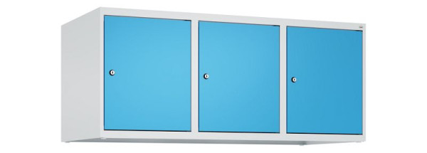 C+P Schrankaufsatz Classic PLUS, Aufsatzschrank, 7035/5012, Zylinderschlösser, 500x1200x500mm, 3 Abteile, 080090-32 S10019
