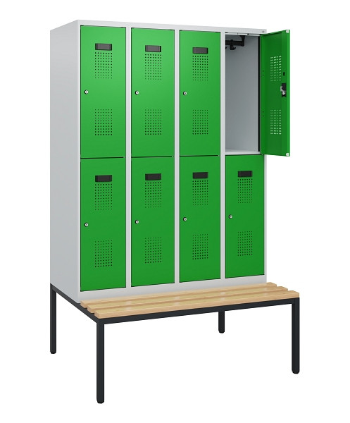 C+P Doppelstöckiger Spind Evolo PLUS, Bank, 8 Fächer, 1950x1200x815mm, 7035/6037, Zylinderschloss, Sitzfläche Buche-Hartholz, Sitzbank, 0493505-40 S10038