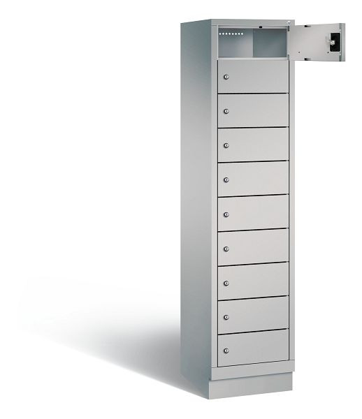 C+P Schließfachschrank Evolo, H1850xB420xT500mm, Farbe: Weißaluminium, mit Steckdosenleiste, 48020-1210 S10176
