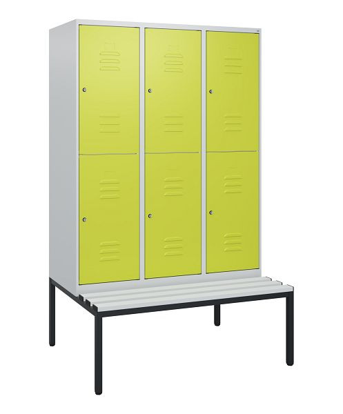 C+P Doppelstöckiger Spind Classic PLUS, 3 Abteile, 1950x1200x815mm, 7035/0024, Zylinderschlösser, mit untergebauter Sitzbank, 0803505-32 S10085